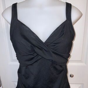 Lands End Tankini Top Underwire Removable Pads Tummy Control Ruched Black Sz 10